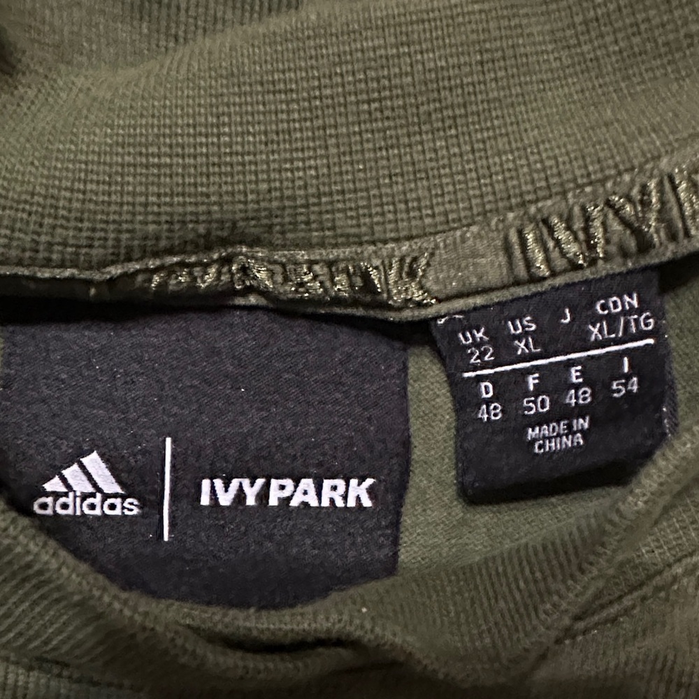 Ivy Park Adidas Dark Green Crop Top - Picture 7 of 7